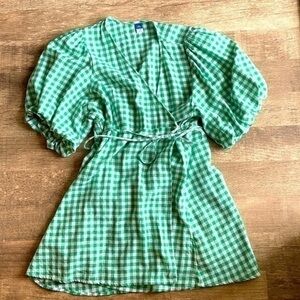 Old Navy NWOT Women’s gingham, puff- sleeve, extra large mini dress